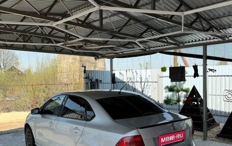 Volkswagen Polo VI (EU Market), 2010 год, 570 000 рублей, 3 фотография