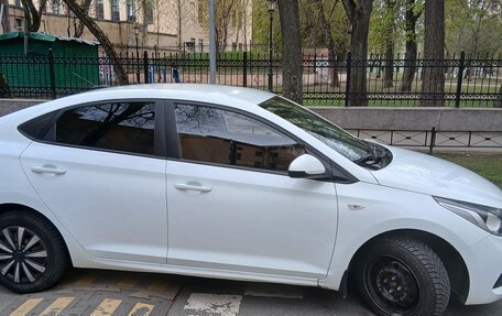 Hyundai Solaris II рестайлинг, 2019 год, 790 000 рублей, 4 фотография
