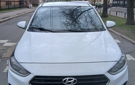 Hyundai Solaris II рестайлинг, 2019 год, 790 000 рублей, 3 фотография