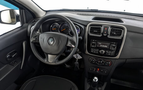 Renault Logan II, 2016 год, 750 000 рублей, 26 фотография