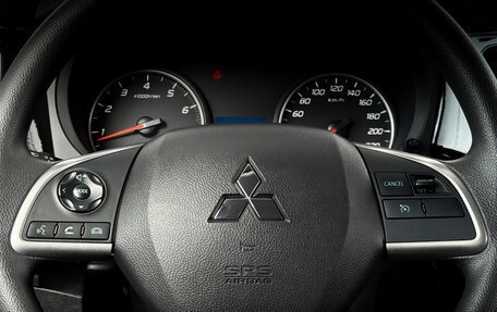 Mitsubishi Outlander III рестайлинг 3, 2022 год, 2 750 000 рублей, 24 фотография
