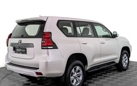 Toyota Land Cruiser Prado 150 рестайлинг 2, 2019 год, 4 440 000 рублей, 5 фотография