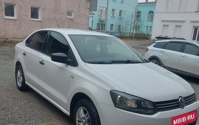 Volkswagen Polo VI (EU Market), 2011 год, 700 000 рублей, 1 фотография