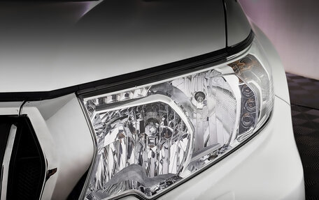 Toyota Land Cruiser Prado 150 рестайлинг 2, 2019 год, 4 440 000 рублей, 17 фотография