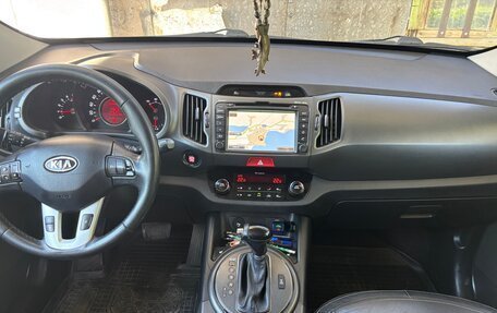 KIA Sportage III, 2011 год, 1 580 000 рублей, 14 фотография