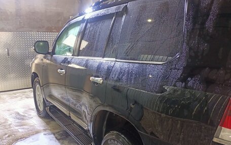 Toyota Land Cruiser 200, 2019 год, 10 000 000 рублей, 2 фотография