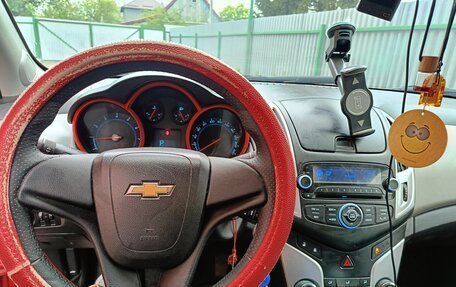 Chevrolet Cruze II, 2013 год, 630 000 рублей, 10 фотография