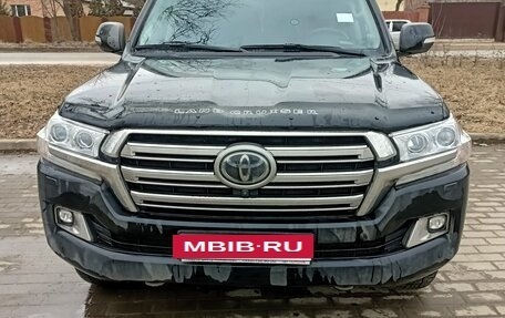 Toyota Land Cruiser 200, 2019 год, 10 000 000 рублей, 8 фотография