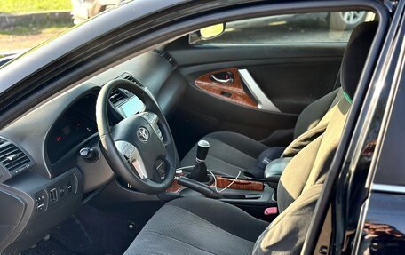 Toyota Camry, 2008 год, 690 000 рублей, 9 фотография