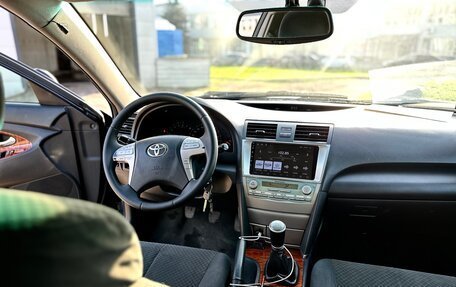 Toyota Camry, 2008 год, 690 000 рублей, 11 фотография