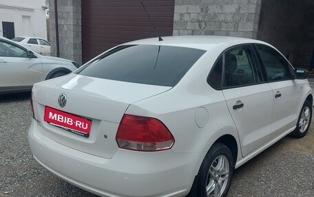 Volkswagen Polo VI (EU Market), 2011 год, 700 000 рублей, 4 фотография
