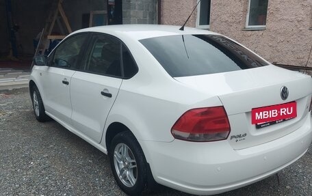 Volkswagen Polo VI (EU Market), 2011 год, 700 000 рублей, 3 фотография