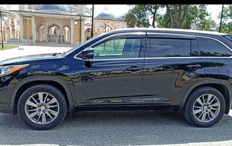 Toyota Highlander III, 2014 год, 2 999 990 рублей, 8 фотография