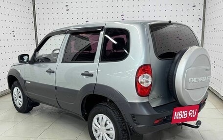 Chevrolet Niva I рестайлинг, 2015 год, 700 000 рублей, 5 фотография