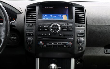 Nissan Pathfinder, 2012 год, 1 680 000 рублей, 12 фотография