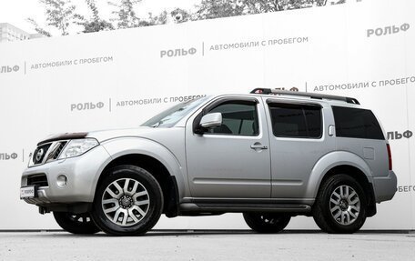 Nissan Pathfinder, 2012 год, 1 680 000 рублей, 24 фотография