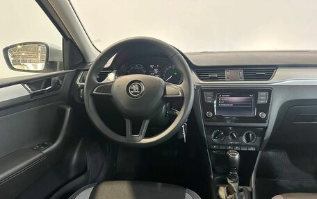 Skoda Rapid I, 2019 год, 1 500 000 рублей, 23 фотография