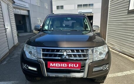 Mitsubishi Pajero IV, 2017 год, 2 750 000 рублей, 2 фотография