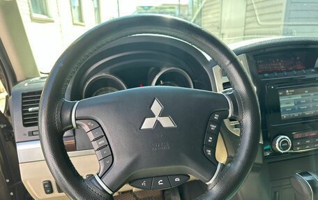 Mitsubishi Pajero IV, 2017 год, 2 750 000 рублей, 8 фотография