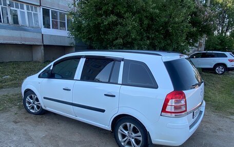 Opel Zafira B, 2008 год, 670 000 рублей, 4 фотография