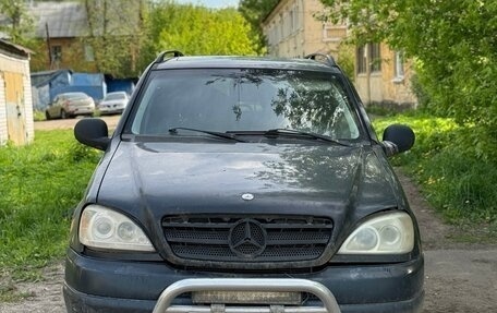 Mercedes-Benz M-Класс, 1999 год, 330 000 рублей, 1 фотография