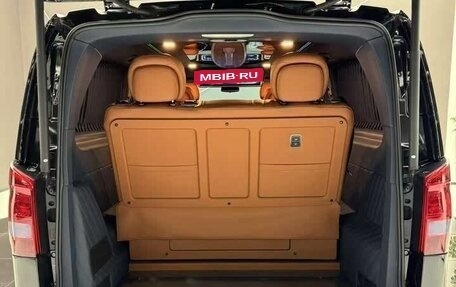 Mercedes-Benz Vito, 2022 год, 5 500 000 рублей, 10 фотография