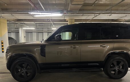 Land Rover Defender II, 2021 год, 9 400 000 рублей, 3 фотография