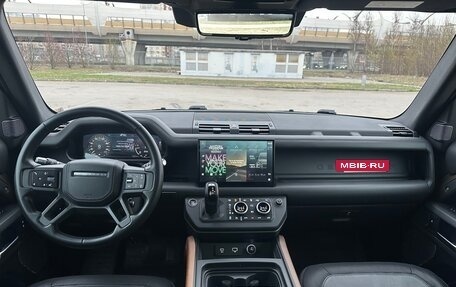 Land Rover Defender II, 2021 год, 9 400 000 рублей, 10 фотография