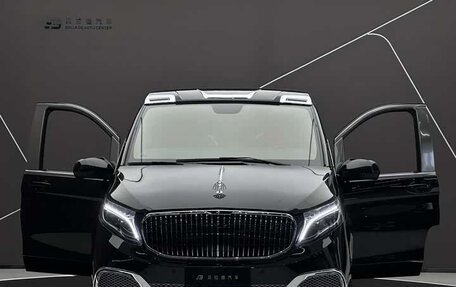 Mercedes-Benz Vito, 2022 год, 5 800 000 рублей, 2 фотография