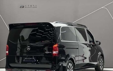 Mercedes-Benz Vito, 2022 год, 5 800 000 рублей, 4 фотография