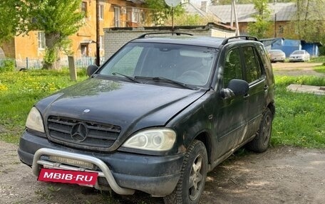 Mercedes-Benz M-Класс, 1999 год, 330 000 рублей, 2 фотография