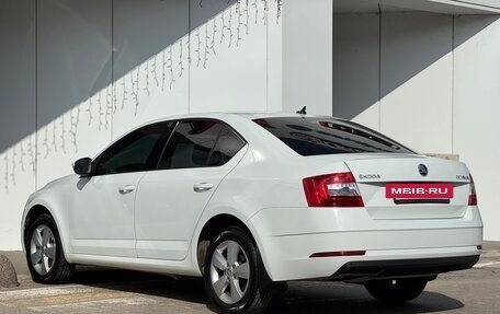 Skoda Octavia, 2018 год, 1 670 000 рублей, 6 фотография