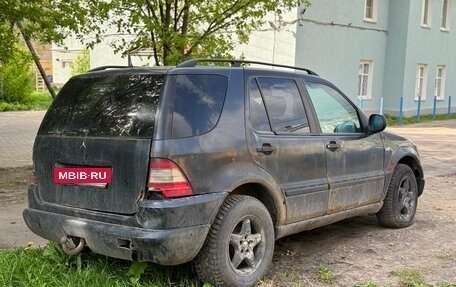 Mercedes-Benz M-Класс, 1999 год, 330 000 рублей, 4 фотография