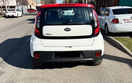 KIA Soul II рестайлинг, 2018 год, 1 587 000 рублей, 2 фотография