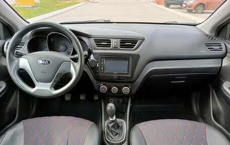 KIA Rio III рестайлинг, 2015 год, 750 000 рублей, 17 фотография