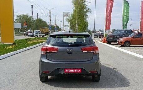 KIA Rio III рестайлинг, 2015 год, 750 000 рублей, 7 фотография