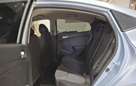 Hyundai Solaris II рестайлинг, 2012 год, 900 000 рублей, 25 фотография