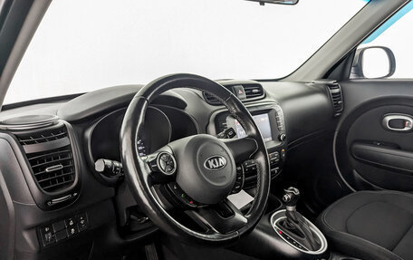 KIA Soul II рестайлинг, 2017 год, 1 355 000 рублей, 16 фотография