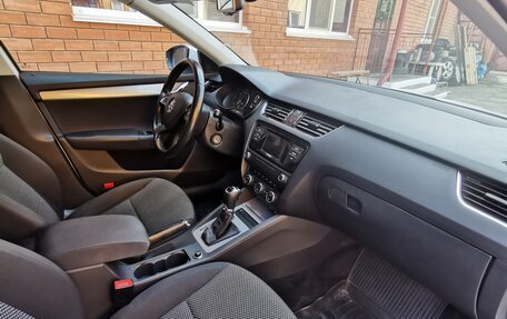 Skoda Octavia, 2015 год, 1 360 000 рублей, 19 фотография