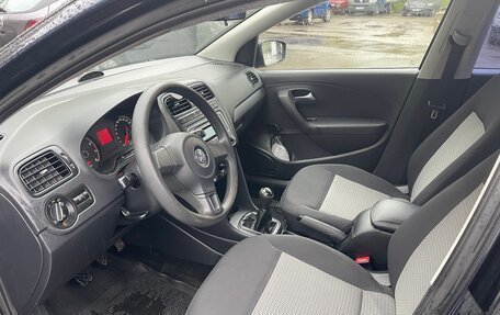Volkswagen Polo VI (EU Market), 2013 год, 750 000 рублей, 6 фотография