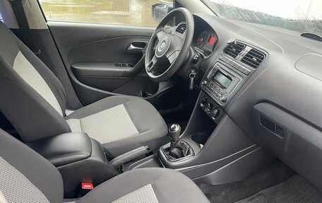 Volkswagen Polo VI (EU Market), 2013 год, 750 000 рублей, 8 фотография