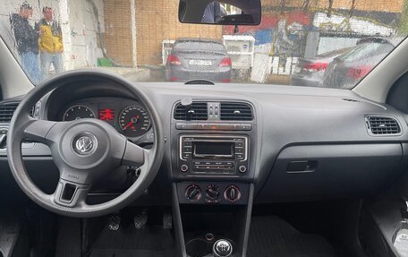 Volkswagen Polo VI (EU Market), 2013 год, 750 000 рублей, 12 фотография