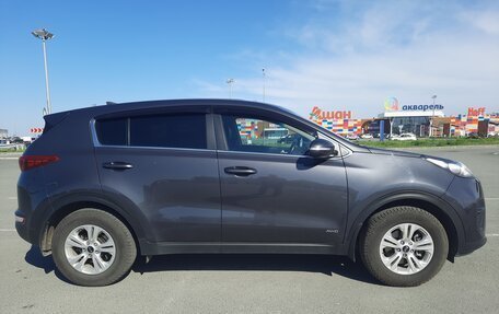 KIA Sportage IV рестайлинг, 2017 год, 1 700 000 рублей, 3 фотография