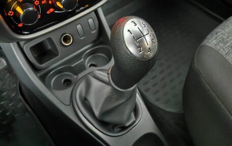 Renault Duster I рестайлинг, 2014 год, 888 000 рублей, 19 фотография