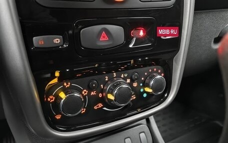 Renault Duster I рестайлинг, 2014 год, 888 000 рублей, 18 фотография