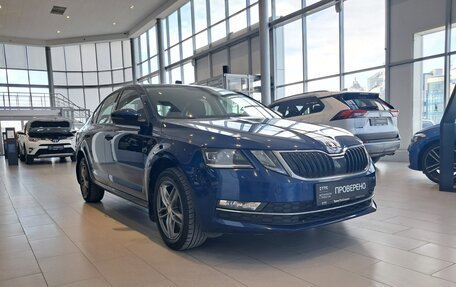Skoda Octavia, 2017 год, 1 898 000 рублей, 3 фотография