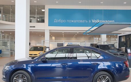 Skoda Octavia, 2017 год, 1 898 000 рублей, 10 фотография