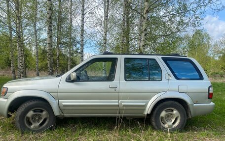 Infiniti QX4 I, 1998 год, 690 000 рублей, 3 фотография
