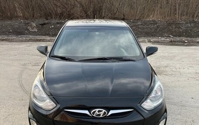 Hyundai Solaris II рестайлинг, 2011 год, 930 000 рублей, 1 фотография