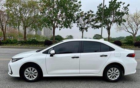 Toyota Corolla, 2022 год, 1 800 000 рублей, 1 фотография